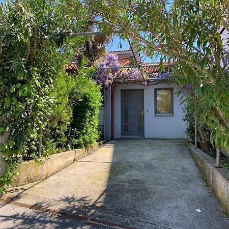 Sea Breeze Studio Otel Pula Dış mekan fotoğraf